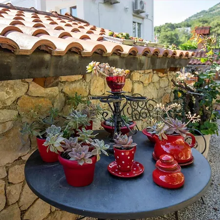 Stunning In Komarna With Kitchen