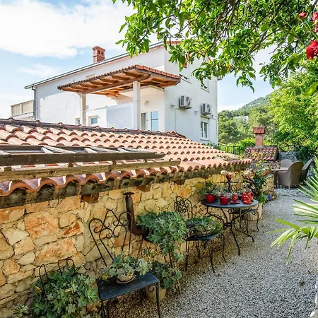 Appartamento Komarna Cr *